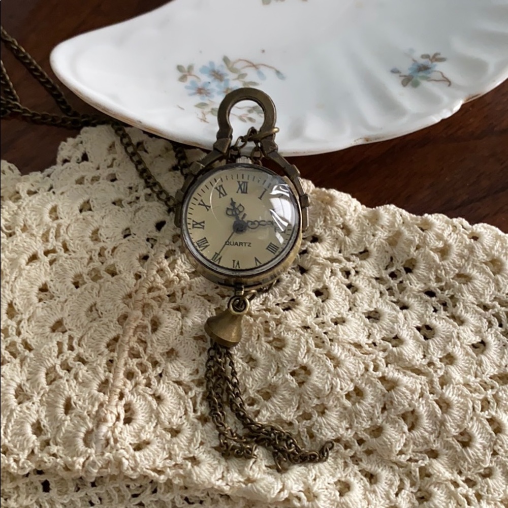 Necklace - Picture 3 of 4